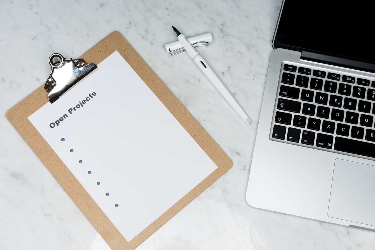 Ergonomics report checklist for tracking recommendations and follow-up.